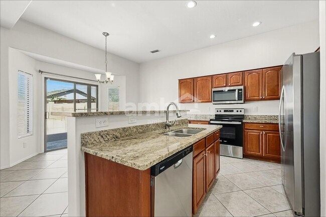 5308 S 53rd Ln Phoenix, AZ 85339 photo 3