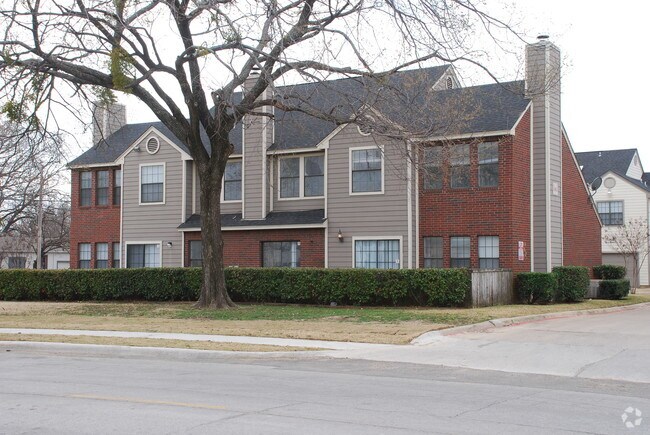 Williams Bend Townhomes photo 2