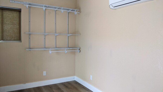 2925 Menlo Ave San Diego, CA 92105 photo 5