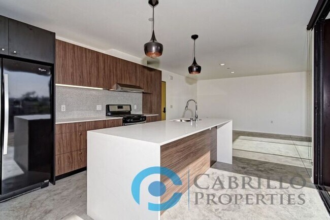 2870 Fourth Ave San Diego, CA 92103 photo 5