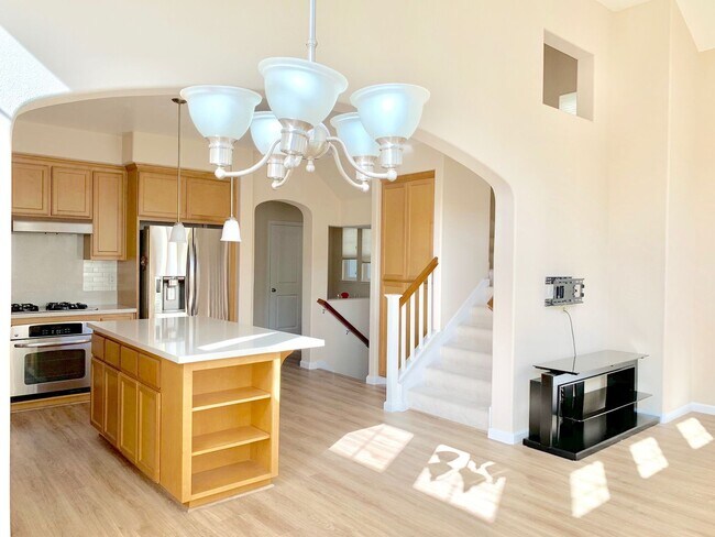 40243 Legend Rose Terrace, Fremont, CA 94538 photo 3
