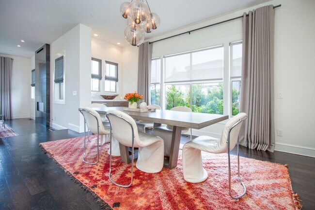 Stunning View Home in Tiburon photo 5