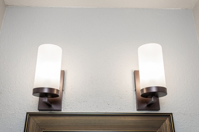 Del Mar Apartments photo 4