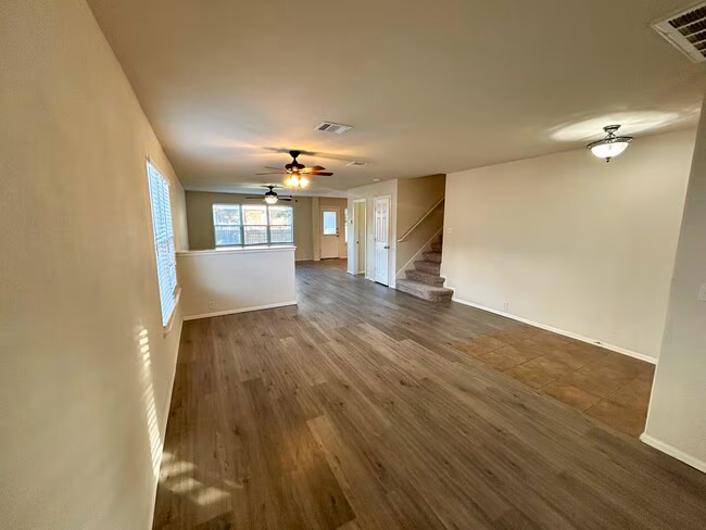 1305 Sunflower Ln San Marcos, TX 78666 photo 4