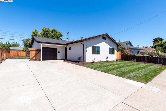40186 Barbara St Fremont, CA 94538 photo 2