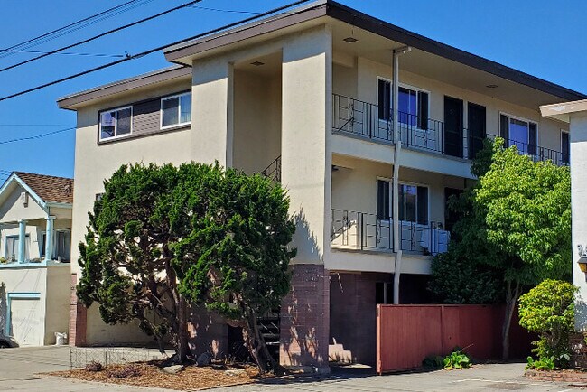 970 Kains Avenue, Albany, CA 94706 photo 4