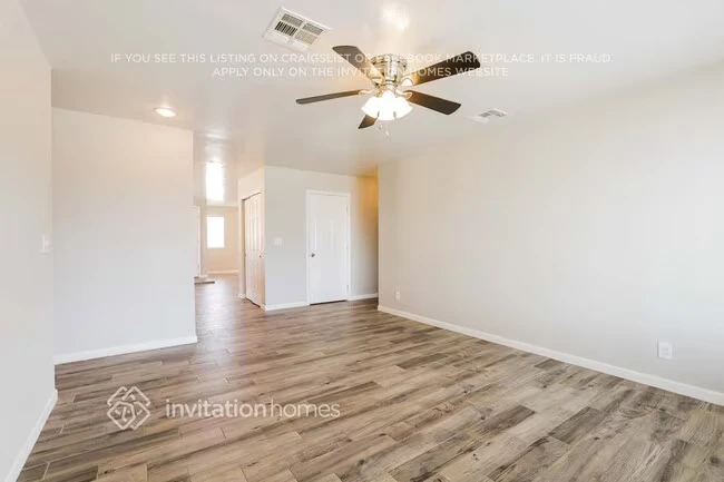 816 E Mountain View Rd Phoenix, AZ 85020 photo 4
