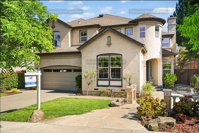5881 Sailing Hawk Ave Santa Rosa, CA 95409 photo 2