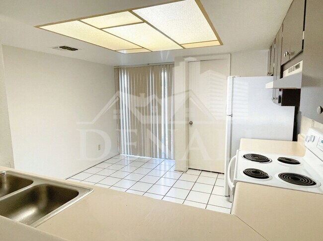 19601 N 7th St Phoenix, AZ 85024 photo 5