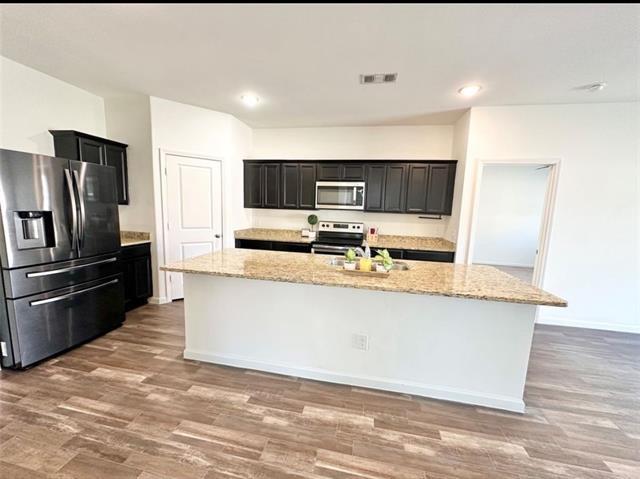 421 Starboard Dr Crowley, TX 76036 photo 3