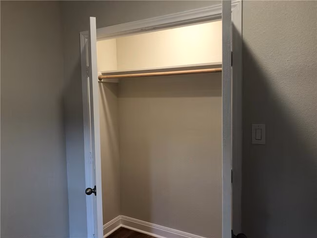 3213 Hampton Rd Austin, TX 78705 photo 5