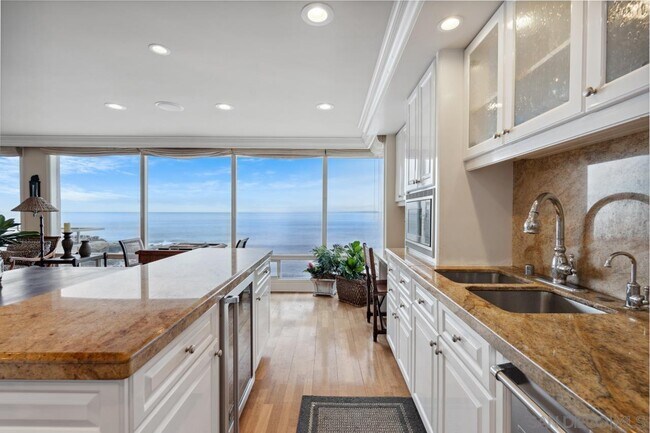 1219 Coast Blvd San Diego, CA 92037 photo 5