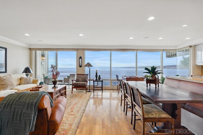 1219 Coast Blvd San Diego, CA 92037 photo 4