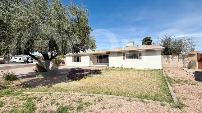 3919 N 85th St Scottsdale, AZ 85251 photo 2