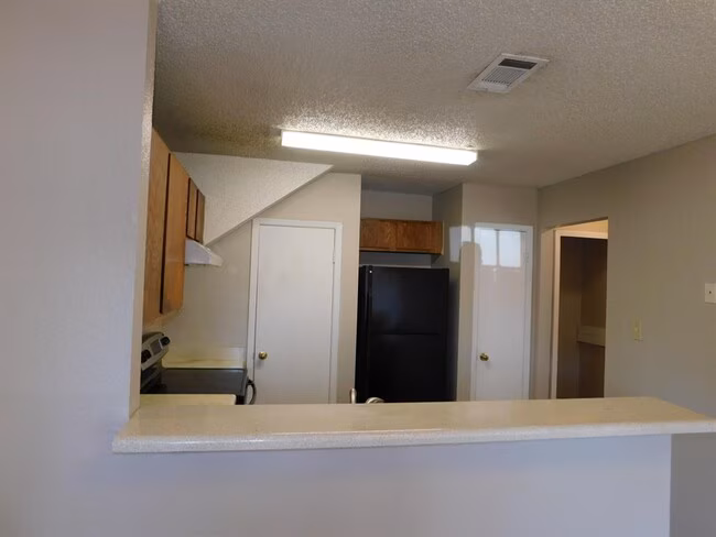2223 Katy Lane, Georgetown, TX 78626 photo 4