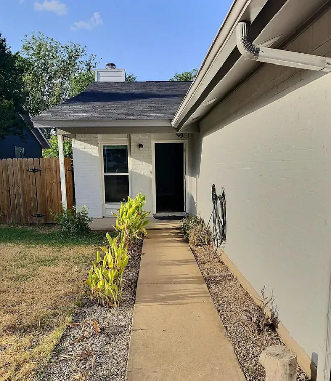 11439 Ptarmigan Drive, Austin, TX 78758 photo 2