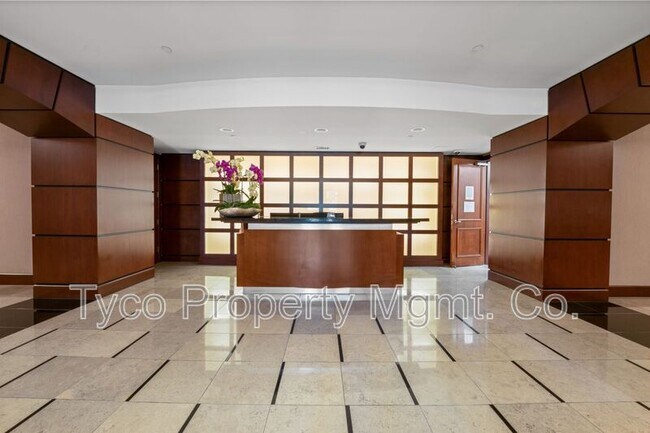2500 Sixth Ave San Diego, CA 92103 photo 3