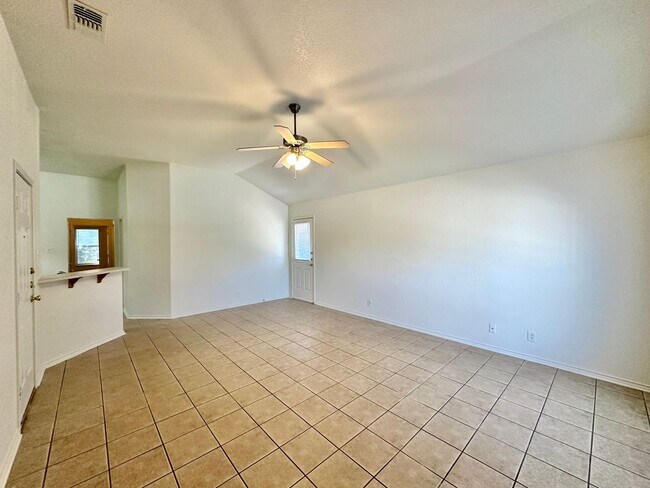 214 Dale Earnhardt Dr Harker Heights, TX 76548 photo 3