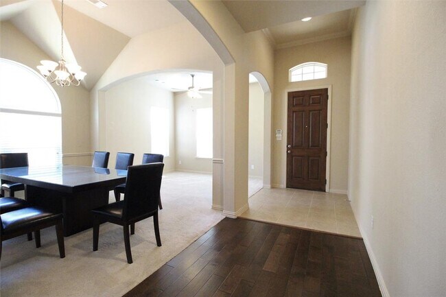 3513 Stampede Drive, Garland, TX 75044 photo 2