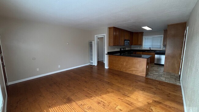16195-16199 Viaduct Andeta, San Lorenzo, CA 94580 photo 4