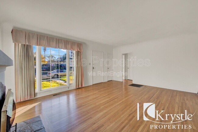209 14th St Vallejo, CA 94590 photo 5