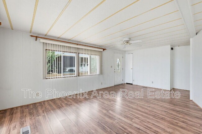 2431 N Higley Rd Mesa, AZ 85215 photo 4