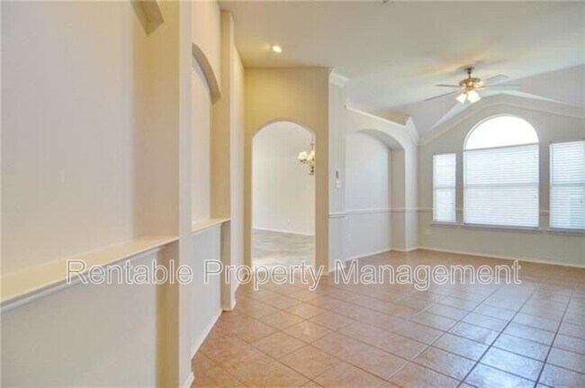 4948 Sunset Ridge Drive, Fort Worth, TX 76123 photo 3