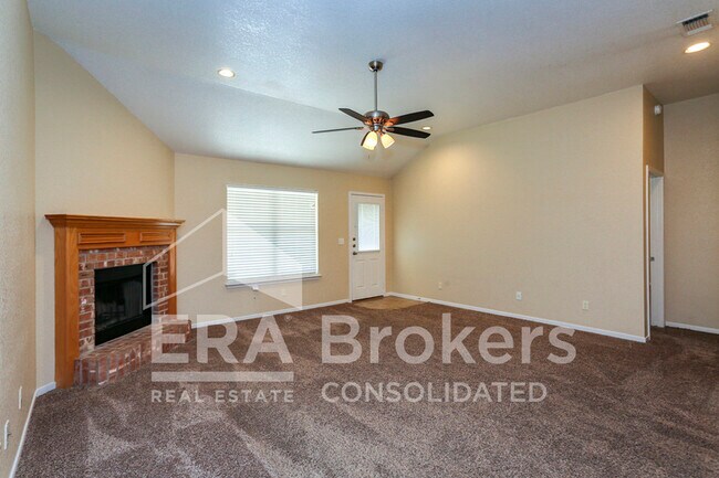 702 Aries Dr Killeen, TX 76542 photo 4