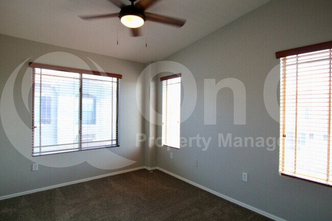 2401 E Rio Salado Pkwy Tempe, AZ 85288 photo 5