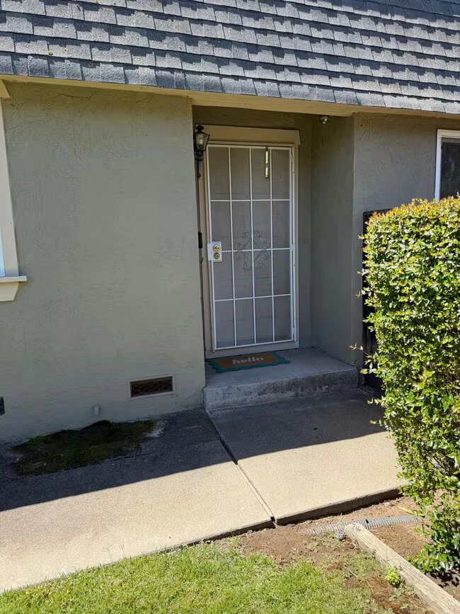 4529-4531 Wessex Dr San Jose, CA 95136 photo 2