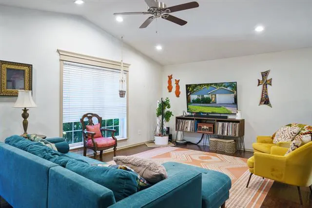 4316 Sycamore Street, Dallas, TX 75204 photo 3