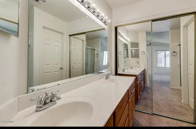 1126 W Sandy Banks Gilbert, AZ 85233 photo 4
