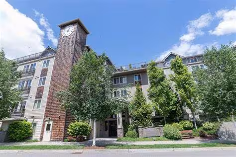 Covington Place photo 4
