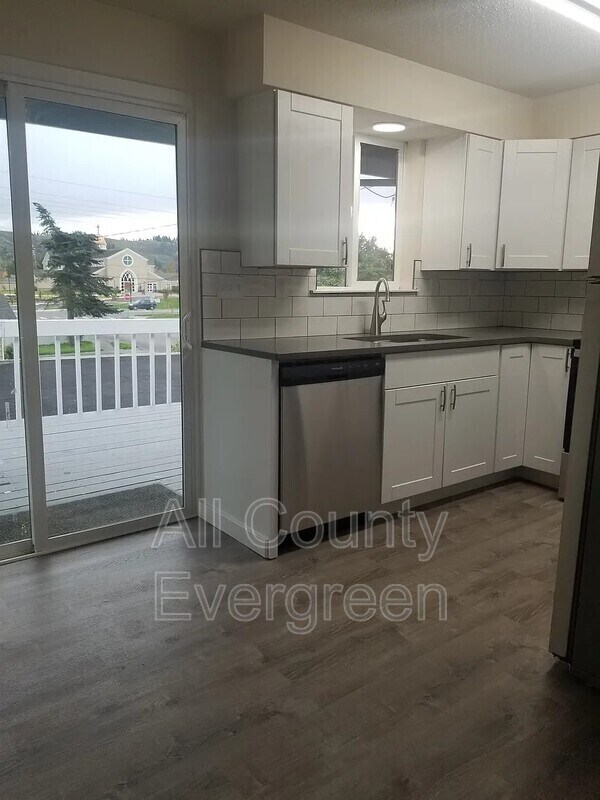 1405 Wright Ave Sumner, WA 98390 photo 5