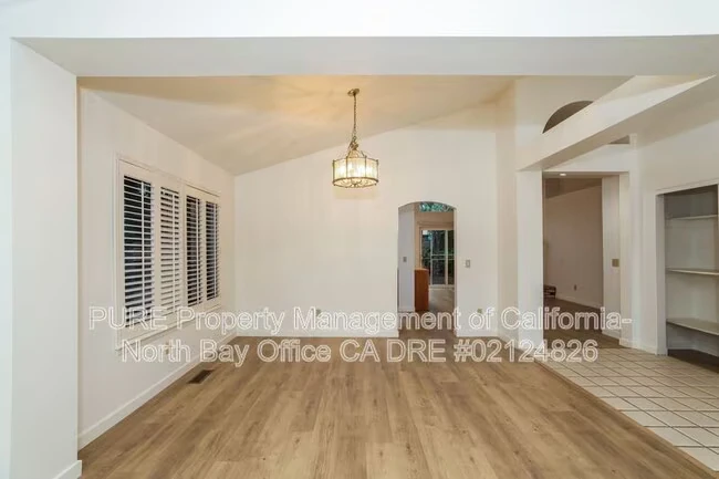 119 Hop Ranch Rd Santa Rosa, CA 95403 photo 4