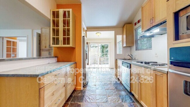 17475 Summit Ave Guerneville, CA 95446 photo 5