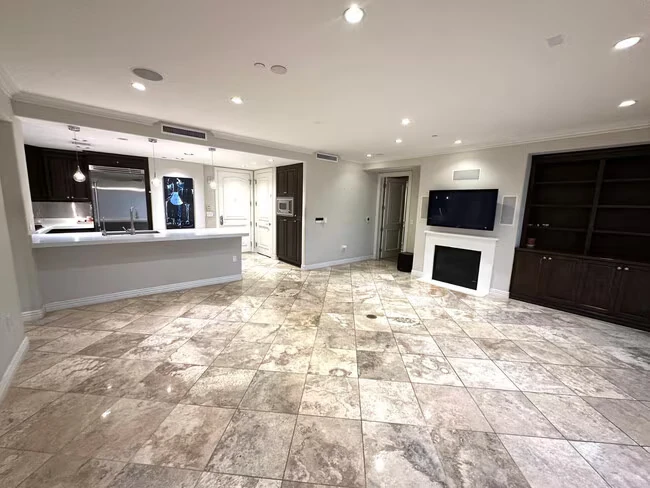 7175 E Camelback Rd Scottsdale, AZ 85251 photo 3