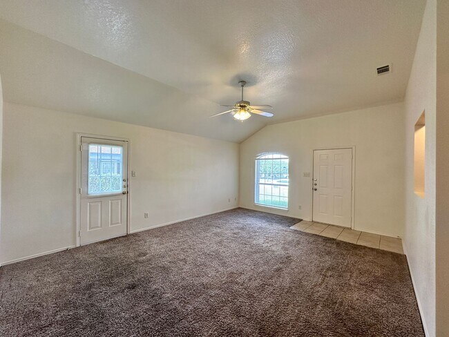 3704 Gus Dr Killeen, TX 76549 photo 4