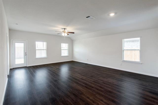 709 Smokey Trail Princeton, TX 75407 photo 4