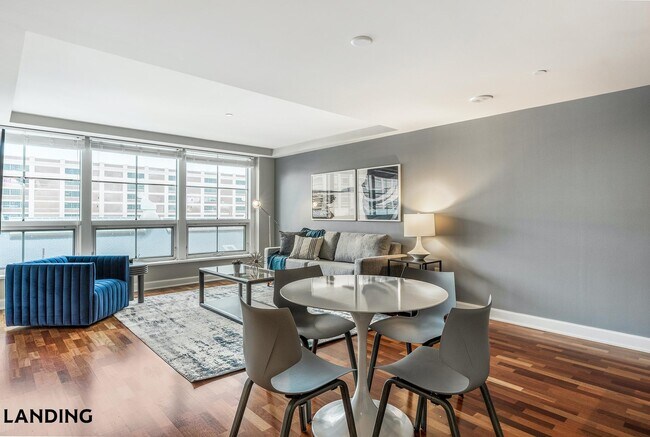 8511 15th Ave NW Seattle, WA 98117 photo 3