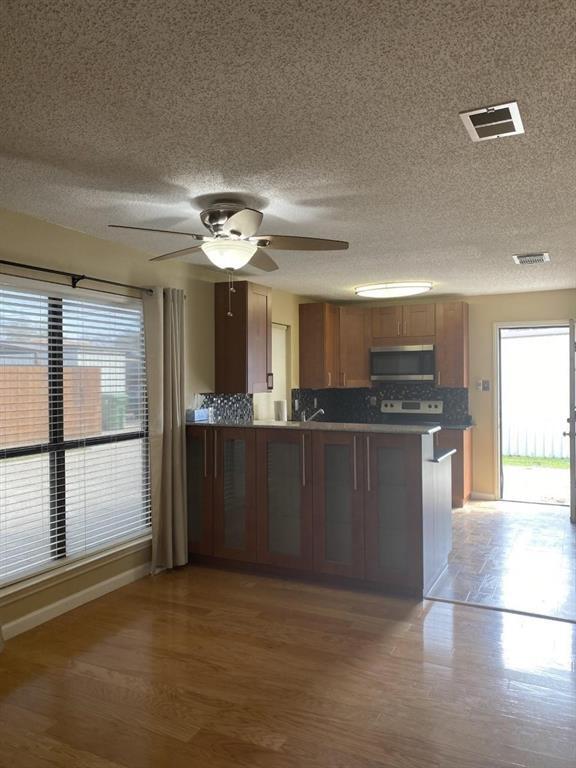 5730 Cancun Dr North Richland Hills, TX 76180 photo 3