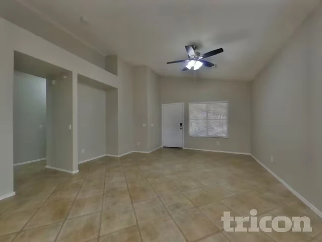 40139 N Patriot Way Anthem, AZ 85086 photo 3