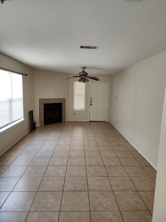 515 Luther Drive, Georgetown, TX 78628 photo 4