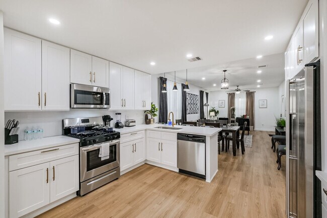 412 Paschall Street, Houston, TX 77009 photo 3