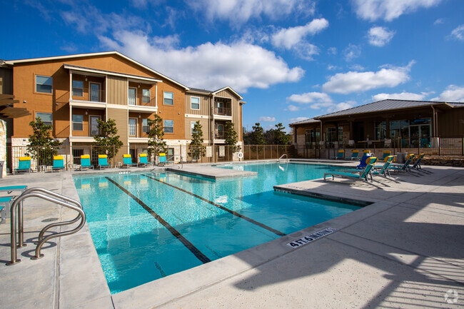Residences At Panther Hollow photo 3