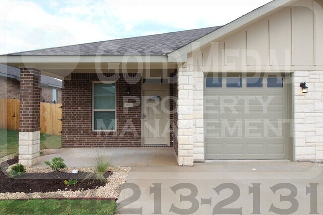 5103-5105 Red Rose Xing Killeen, TX 76541 photo 3