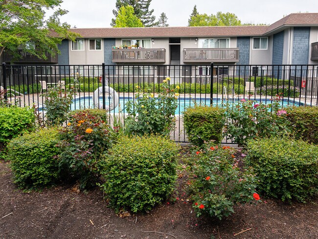 Wyndover Apartment Homes photo 3