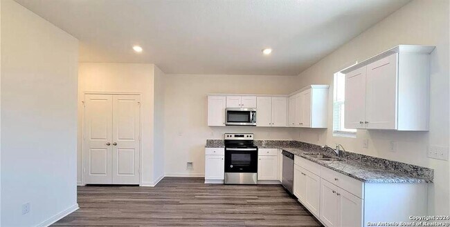 14363 Elkhorn Crest San Antonio, TX 78253 photo 3