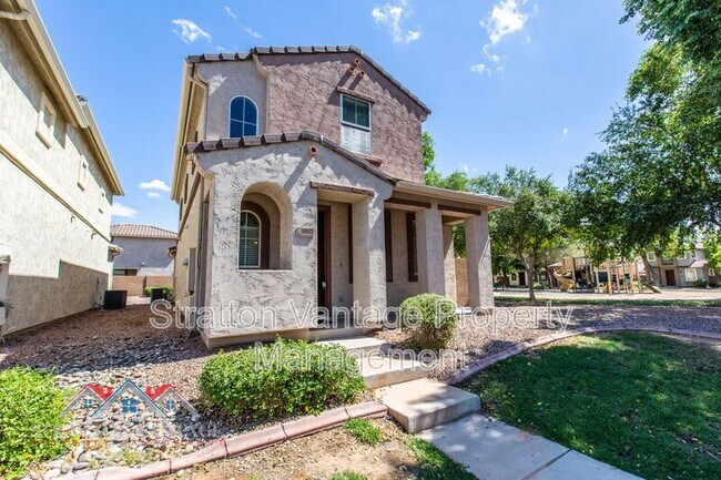 10013 E Impala Ave Mesa, AZ 85209 photo 3