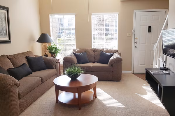 Lafayette Green Apartment Homes photo 2